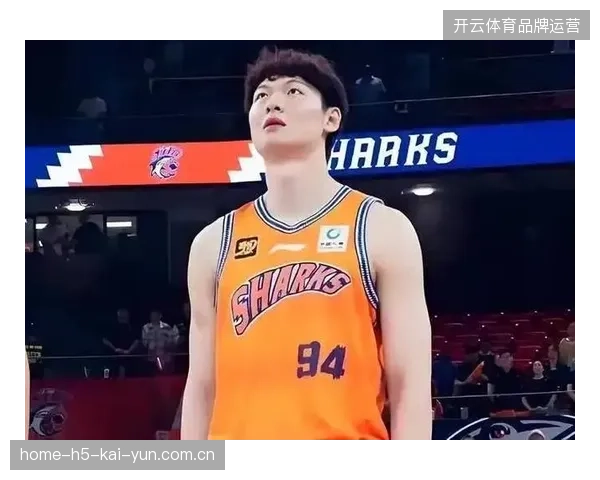 王哲林凭借总决赛的内线统治力荣膺MVP，助力上海队史第二次捧杯